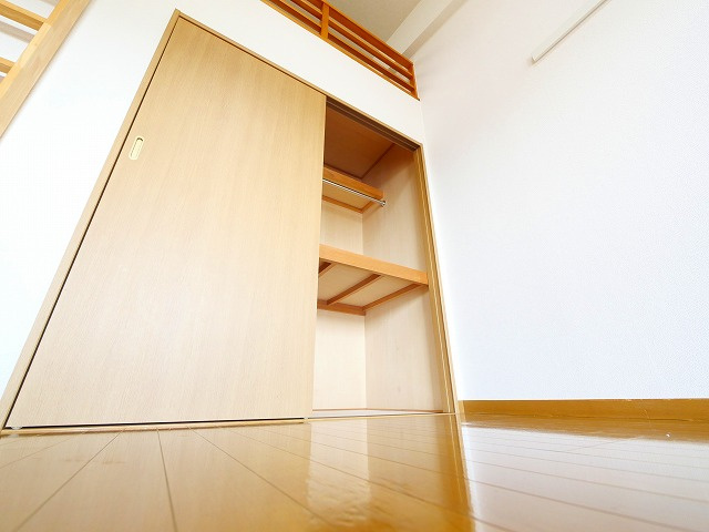 アイリスハイツ7号館の収納