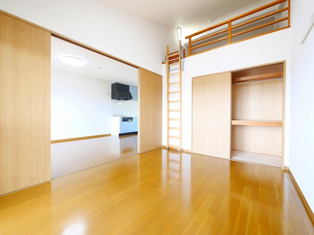 アイリスハイツ7号館の浴室