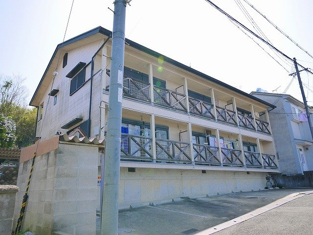 内田山ハイツの外観