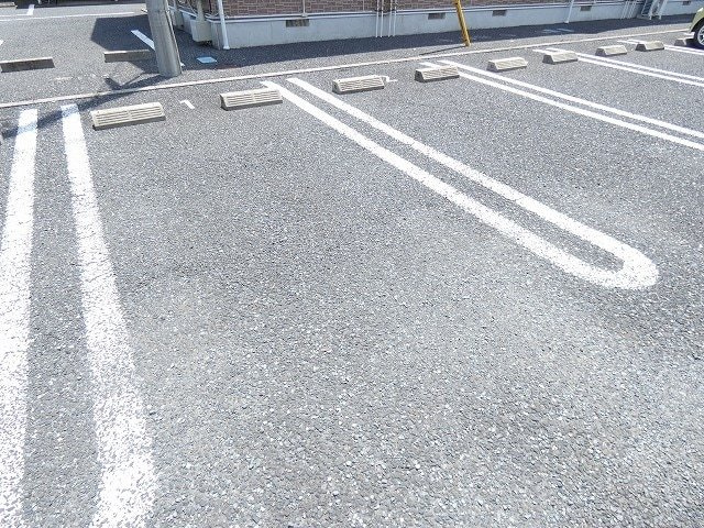 カフリーィエAの駐車場