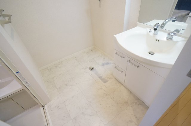 シャーメゾングレースの洗面所