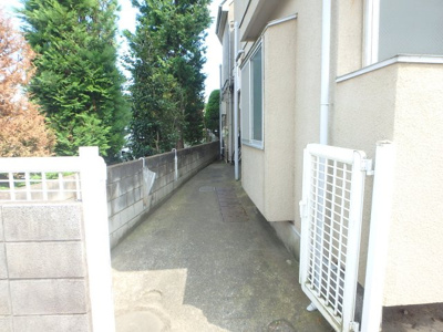 【エントランス】 | ベルハイツ