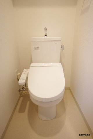 エステムコート中之島GATEⅡ　仲介手数料無料のトイレ