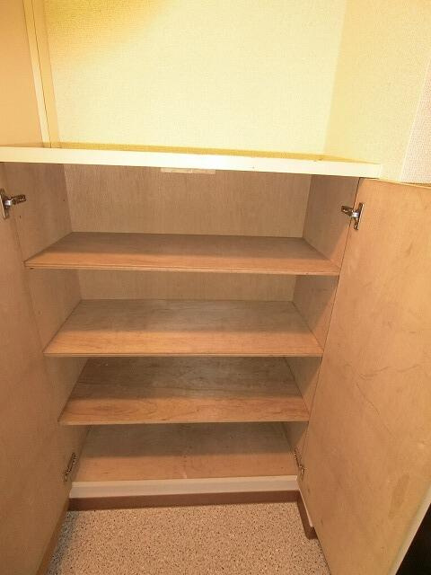 グローリア初穂新小岩の玄関