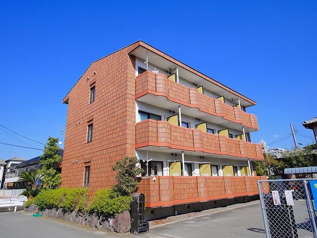 万葉Ⅲ（マンション万葉Ⅲ）の外観|外はこのようになっています