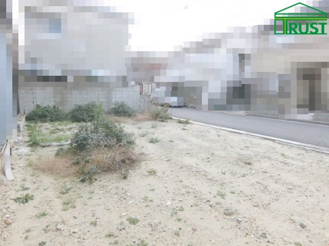 朝霧町１丁目　売り土地の前面道路含む現地写真