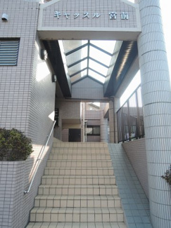 【エントランス】 | 東急田園都市線「宮前平」駅バス11分「蔵敷」停徒歩5分！