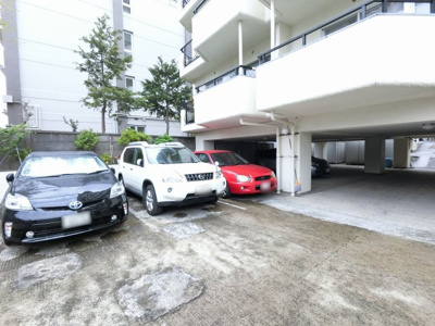 【駐車場】 | 高島台センチュリーマンション | 平置き駐車場