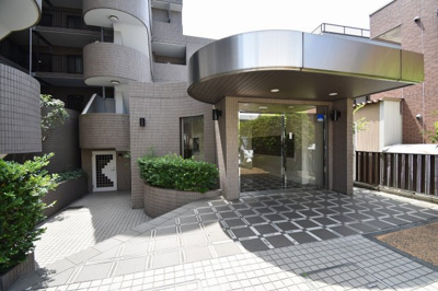 【エントランス】 | モアクレスト新横浜 | JR横浜線「小机」駅徒歩9分と好立地！