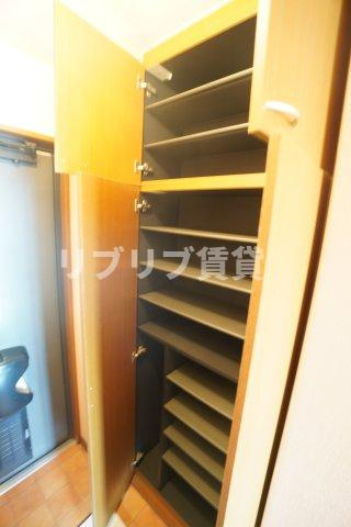 セジュール山の根の設備