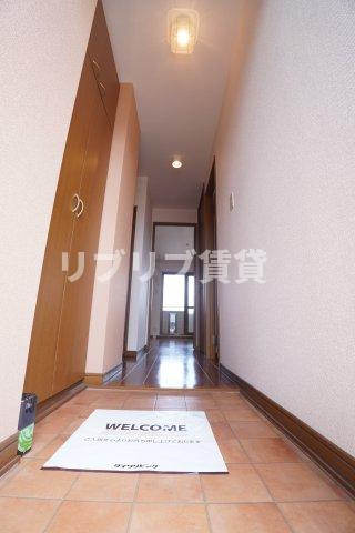 セジュール山の根の玄関
