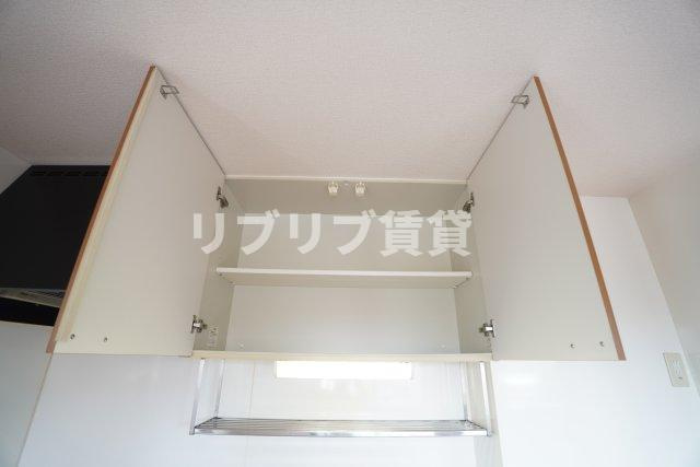 セジュール山の根のキッチン