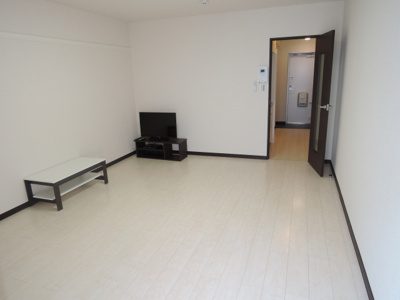 【洋室】 | レオネクストアリビオ加美