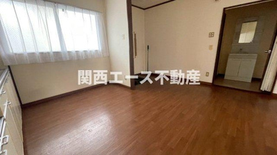 【居間・リビング】 | ピア鷹殿