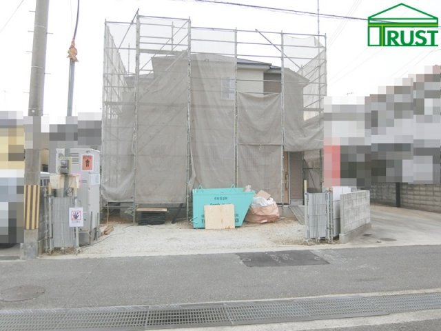 神戸市第8西区玉津町今津　新築戸建の前面道路含む現地写真