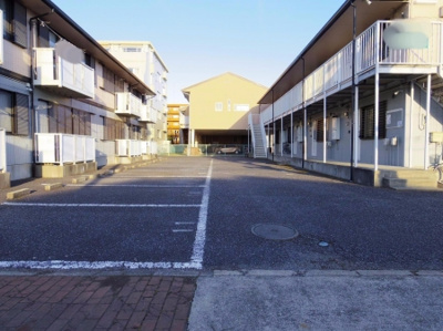 【駐車場】 | らぽーる梅園　A