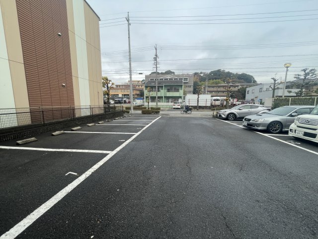 セントラルハイツＯ．Ｍの駐車場