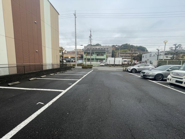 セントラルハイツＯ．Ｍの駐車場