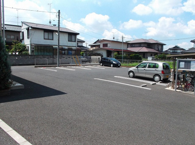 【駐車場】 | グランベルク　Ａ