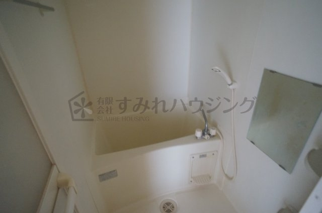 シャルマンロードの浴室