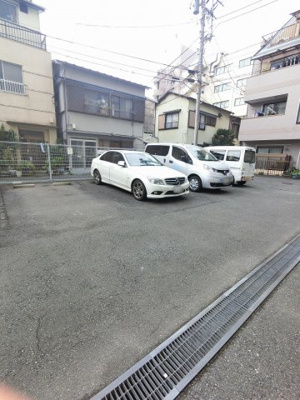 【駐車場】 | マークス横濱阪東橋 | 平置き駐車場