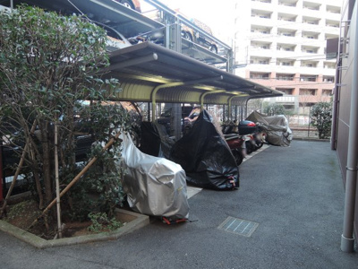 【その他共用部分】 | メイフェアパークス溝口Ｃ棟 | バイク置場