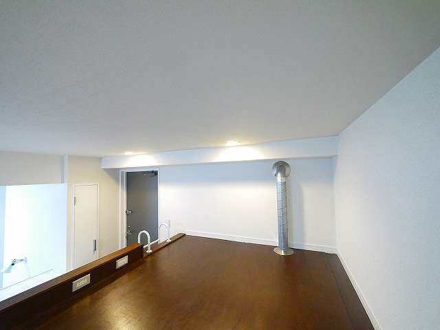 フラッツ小西のその他