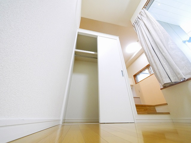 フラッツ小西の収納