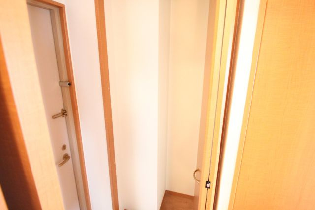 セレブ上小阪の収納