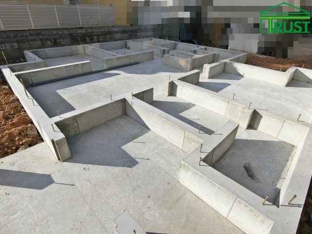 上新地2丁目新築一戸建の外観