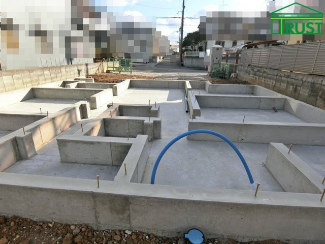 上新地2丁目新築一戸建の外観