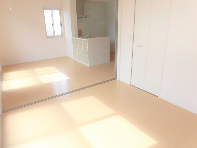 アムルーズBの居間・リビング