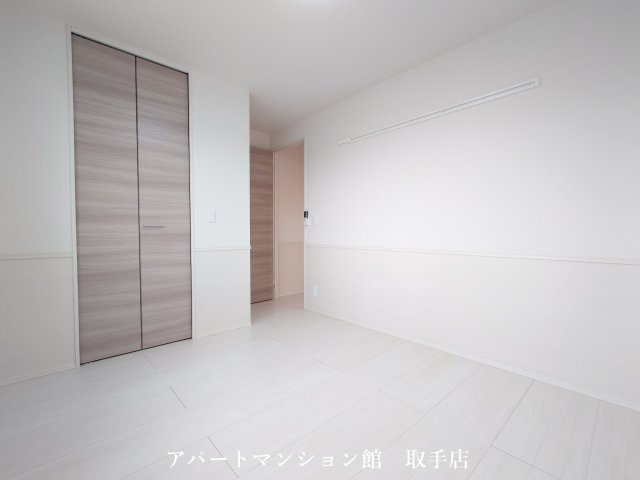 ルピナスヴィラAの駐車場