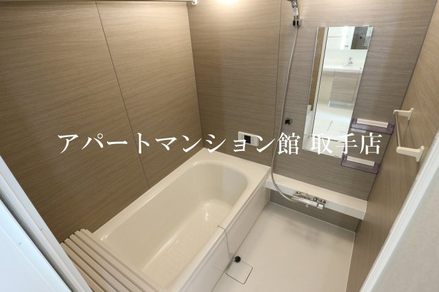 ルピナスヴィラAの浴室