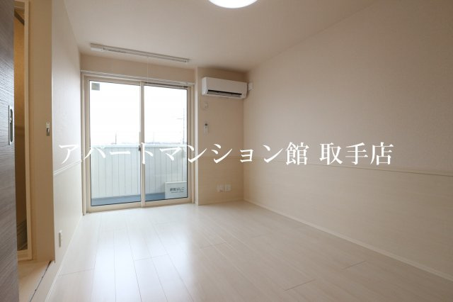 ルピナスヴィラAの居間・リビング