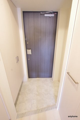レオンコンフォート都島　仲介手数料無料の玄関