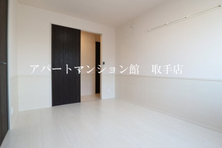 【寝室】 | ルピナスヴィラB