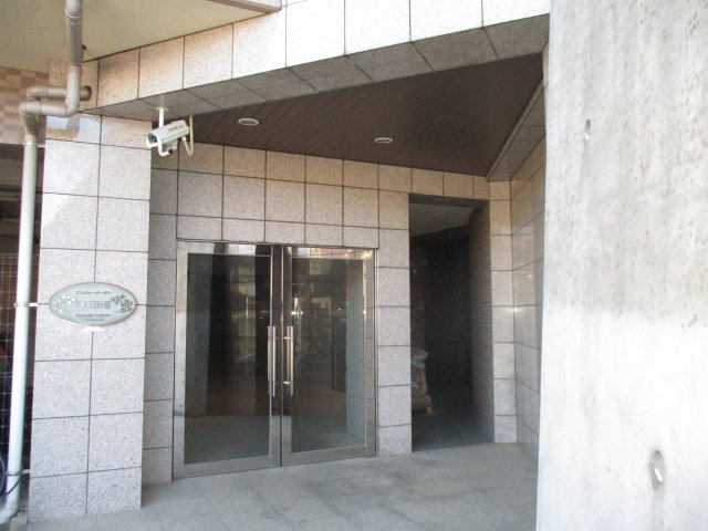 プレジャー・ガーデン津田沼　船橋市前原西６丁目　中古マンションのエントランス|エントランスです