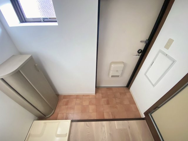 コーポオオミノの玄関