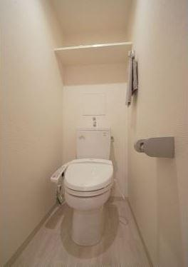 エスティメゾン四谷坂町のトイレ|別室参考写真