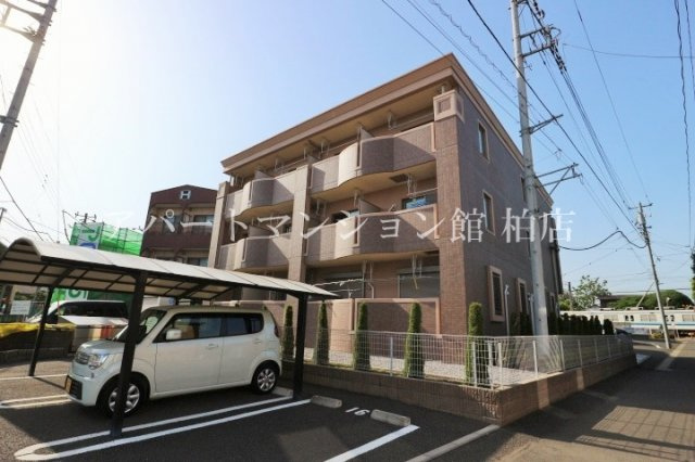 シャルマンⅡの外観