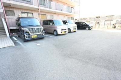 【駐車場】 | グラン・シャリオ二階堂