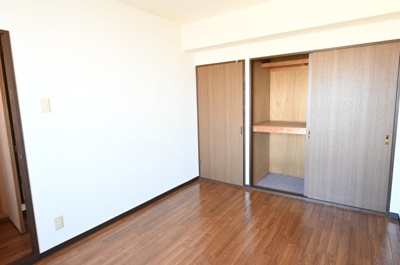 【洋室】 | グラン・シャリオ二階堂