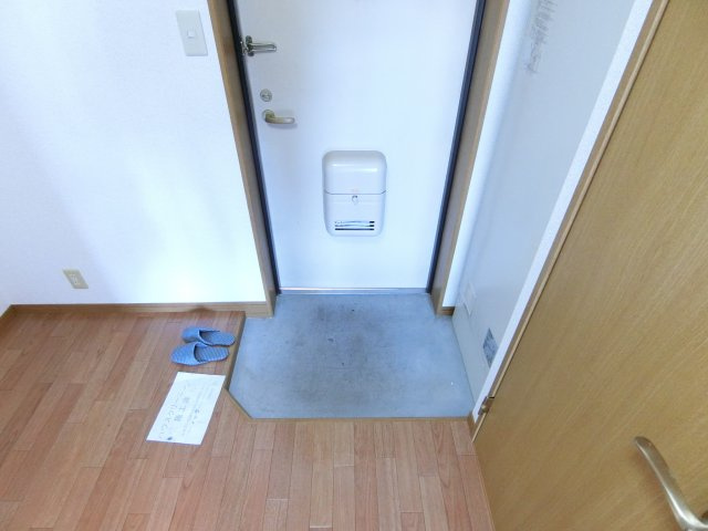 エクセレントスクエアー光明池の玄関