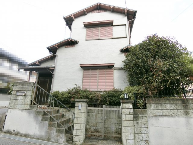 魚住町錦が丘１丁目　建替え用地の外観