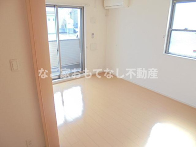 【洋室】 | ヴィスタレジーナ | 同型タイプ