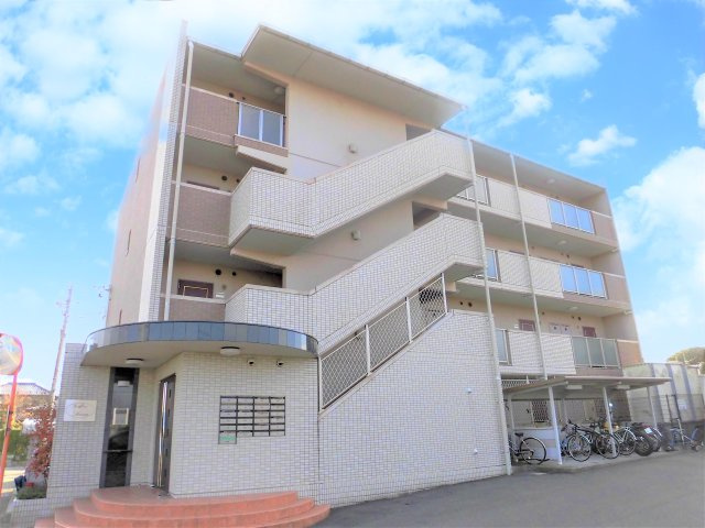 ラフィーネ　シャラの外観