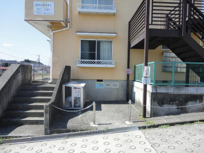 【その他共用部分】 | リバーサイドⅠ | 敷地内ごみ置き場でごみ出しもらくらく～♪忙しい社会人さんや学生さんにもうってつけ！