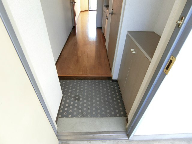ドマーニASOUの玄関