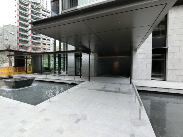 【エントランス】